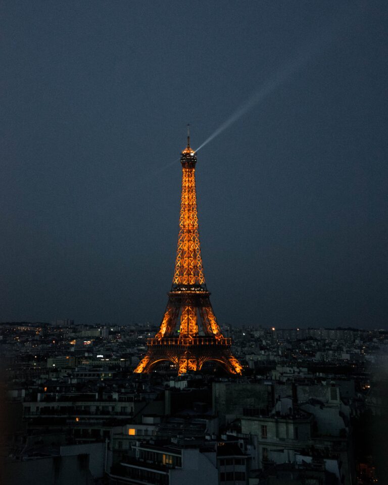 “Eiffel Tower Shuts Down as Staff Strikes on 100th Anniversary”