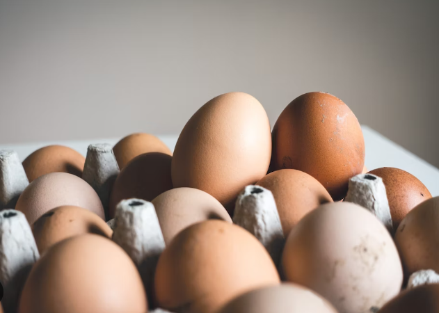 Eggs in Lahore, Pakistan, now priced at 400 Pak rupees per dozen.