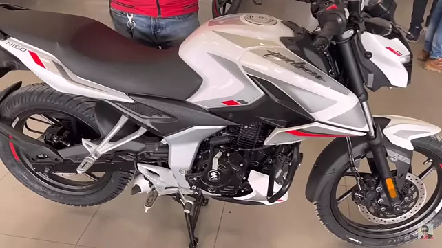 2024 Bajaj Pulsar N150 spotted at a dealership