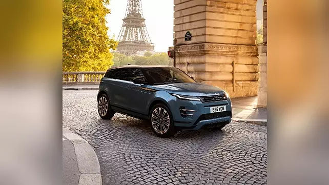 Discover the Luxurious Features of the Range Rover Evoque Launched in India