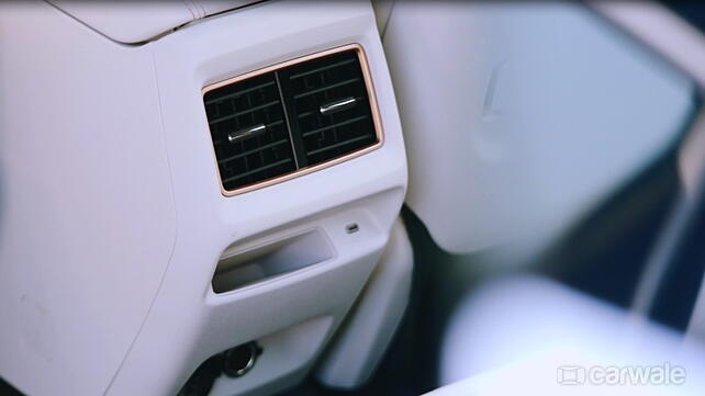 Mahindra XUV400 Front Centre Air Vents