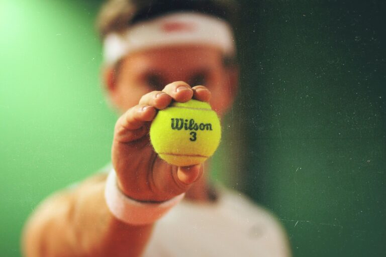 Hubert Hurkacz advances to Australian Open quarterfinals after defeating French wildcard Arthur Cazaux.